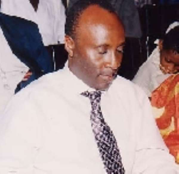 Kofi Coomson, Mills in crossfire
